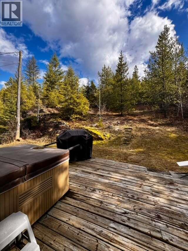 2095 Pass Creek Road, Castlegar, British Columbia  V1N 4T1 - Photo 33 - 10379218