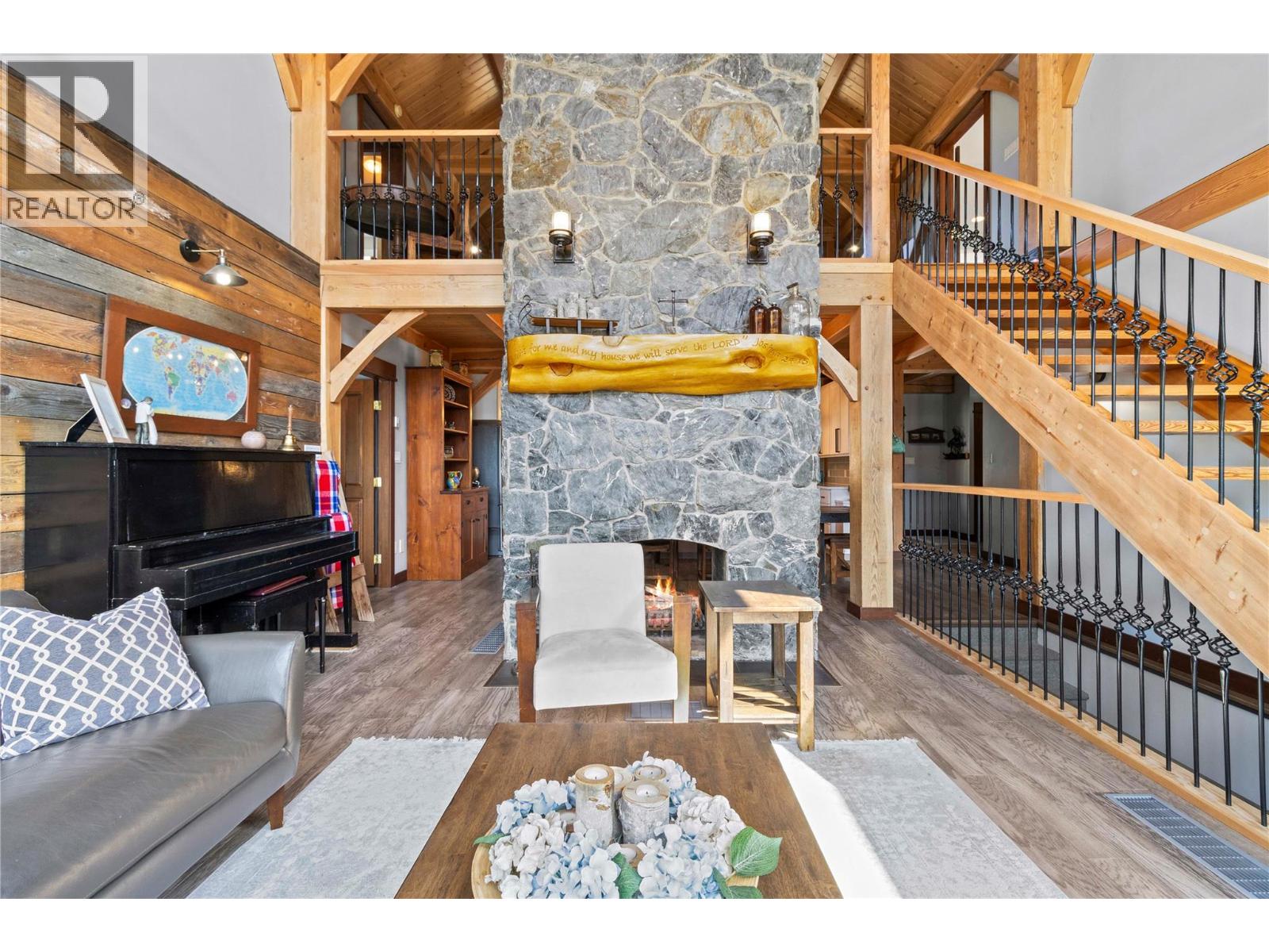 1403 Notch Hill Road, Sorrento, British Columbia  V0E 2W1 - Photo 16 - 10378768