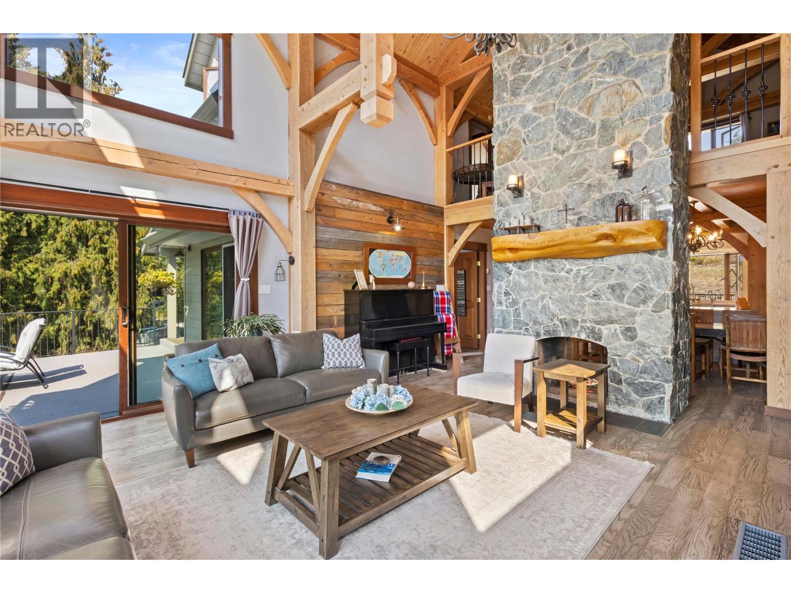 1403 Notch Hill Road, Sorrento, British Columbia  V0E 2W1 - Photo 17 - 10378768