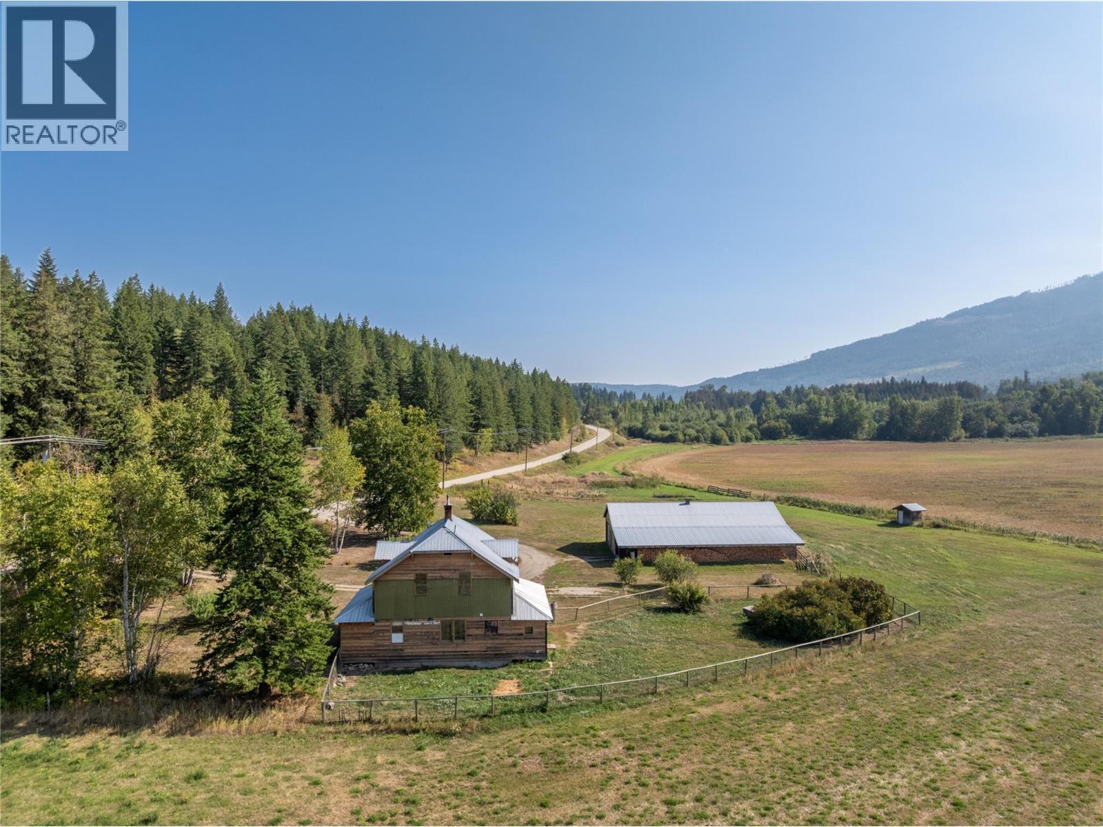 1403 Notch Hill Road, Sorrento, British Columbia  V0E 2W1 - Photo 74 - 10378768