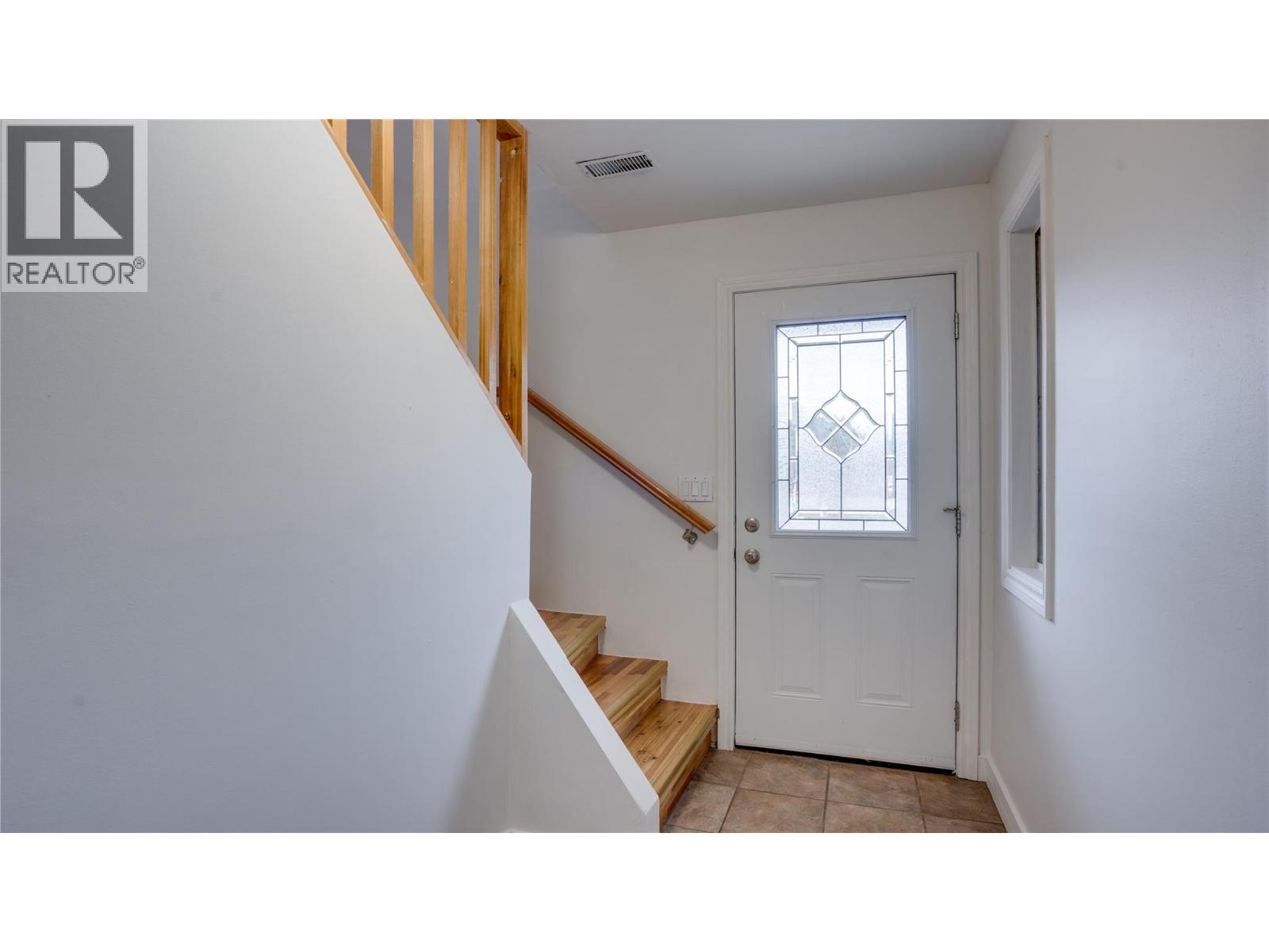 2303b 39 Street, Vernon, British Columbia  V1T 7W9 - Photo 23 - 10378825