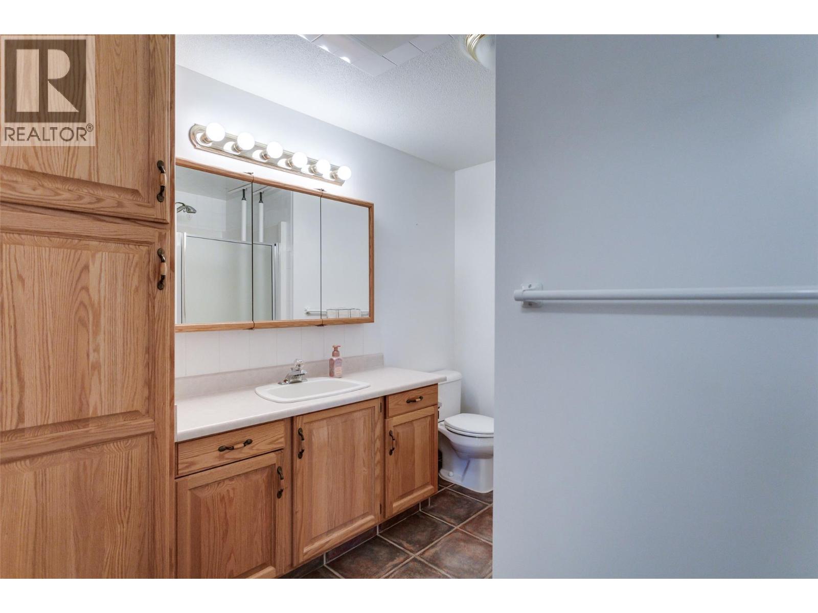 1055 Lawrence Avenue Unit# 105 Lot# 5, Kelowna, British Columbia  V1Y 6M3 - Photo 28 - 10378959