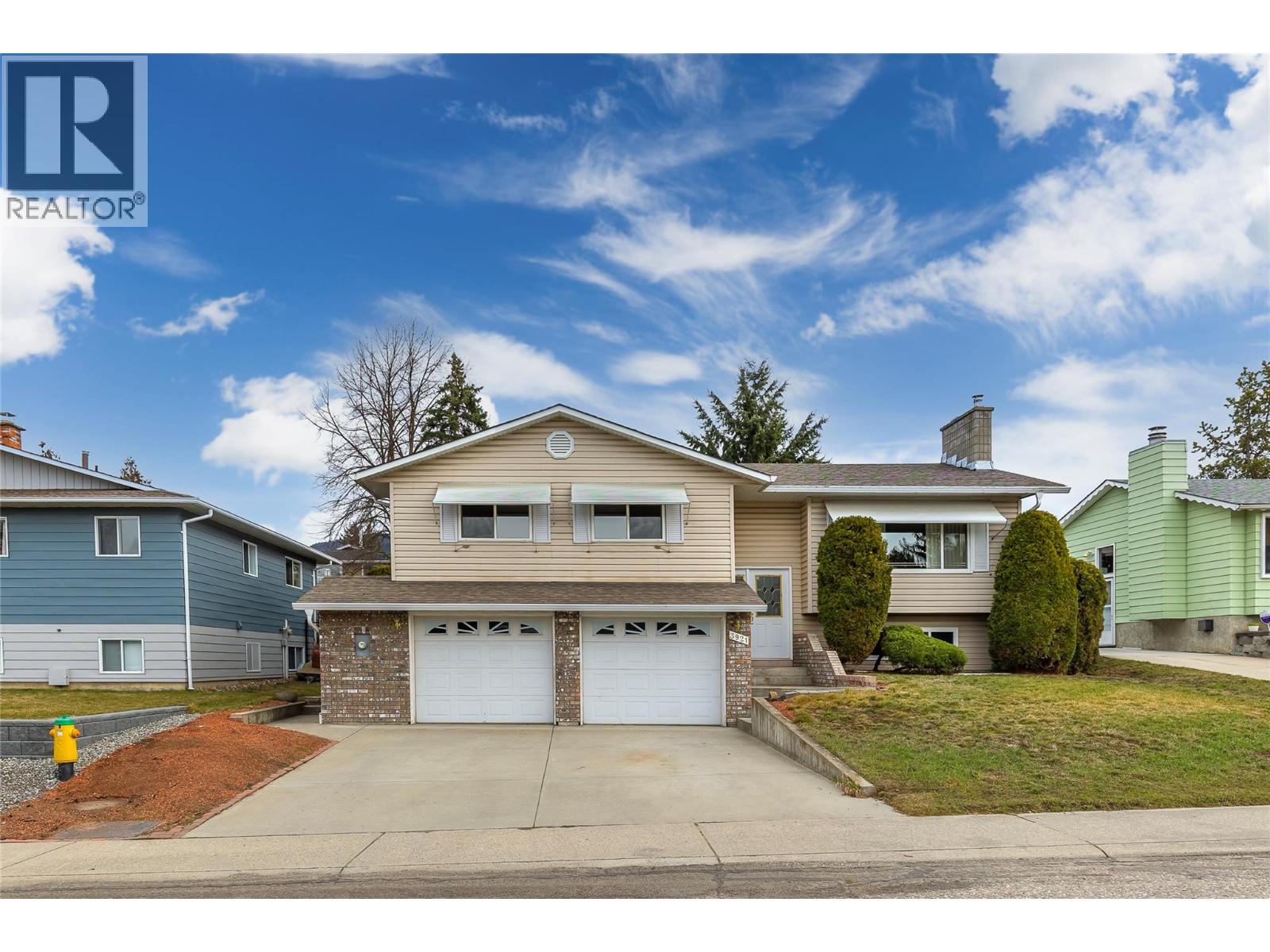 3921 14 Street, Vernon, British Columbia  V1T 7N3 - Photo 3 - 10378588