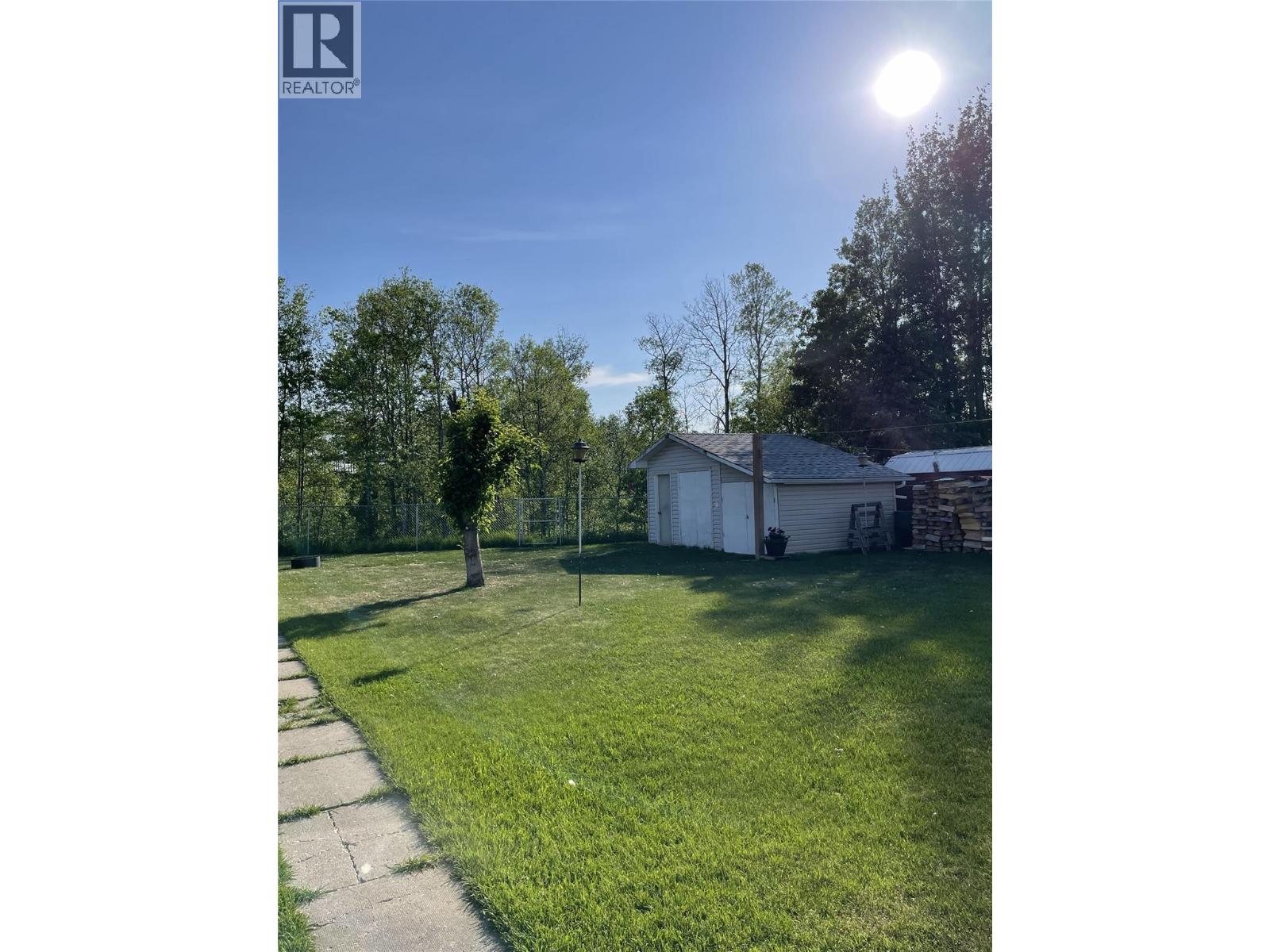 4917 45 Street Ne, Chetwynd, British Columbia  V0C 1J0 - Photo 28 - 10379090