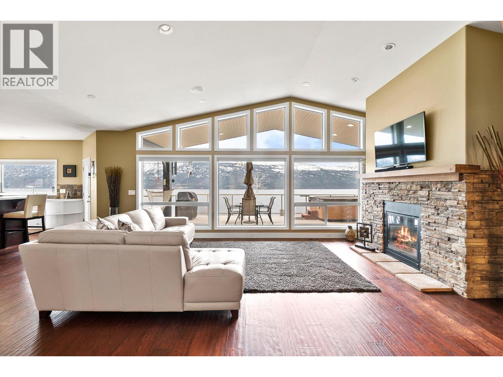 13938 Moberly Road, Lake Country, British Columbia  V4V 1A6 - Photo 16 - 10379229