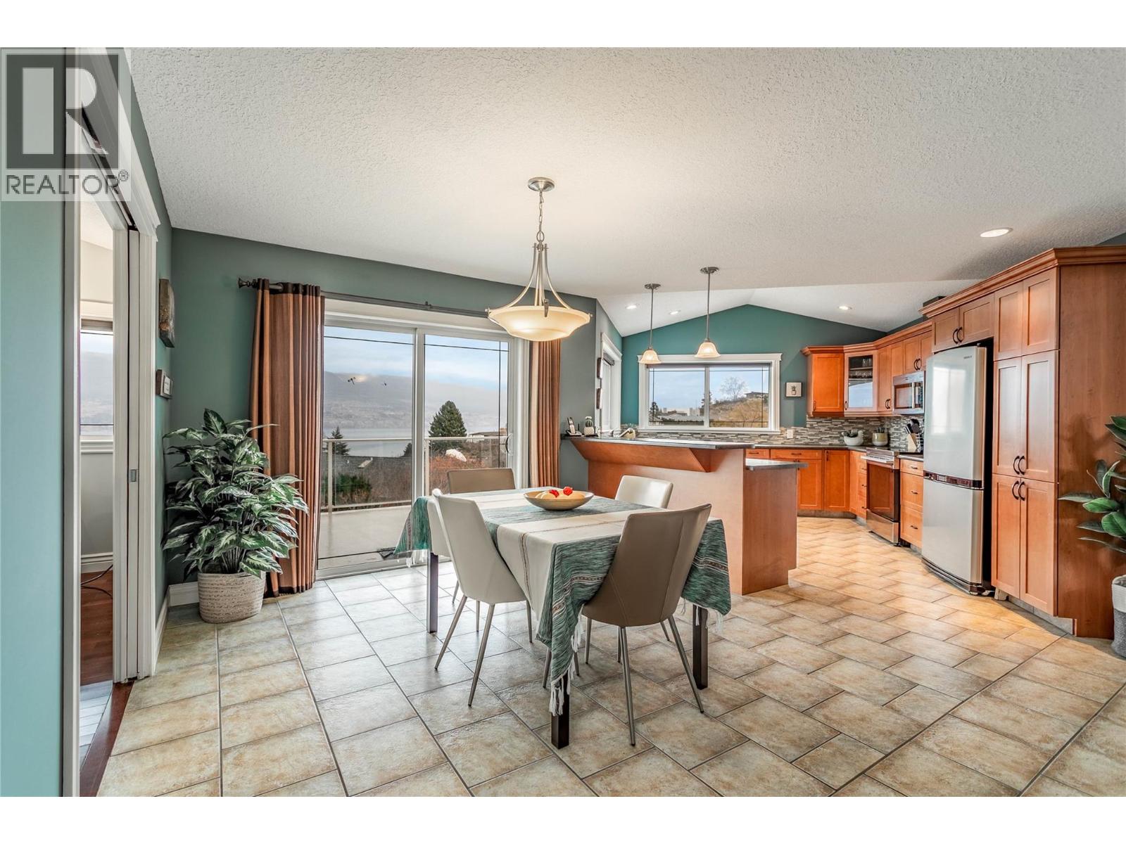 5408 Clark Street, Summerland, British Columbia  V0H 1Z4 - Photo 14 - 10377429