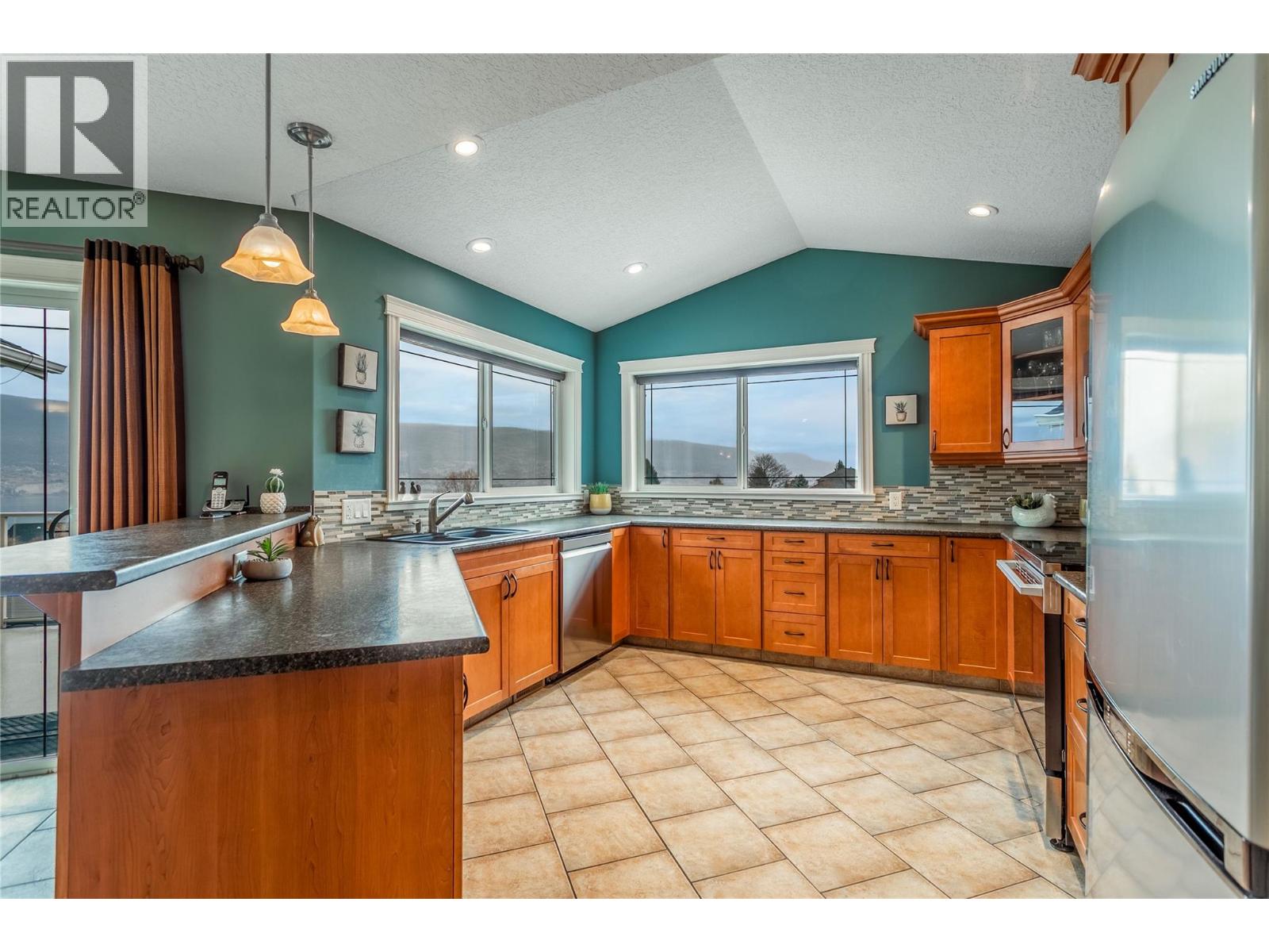 5408 Clark Street, Summerland, British Columbia  V0H 1Z4 - Photo 15 - 10377429