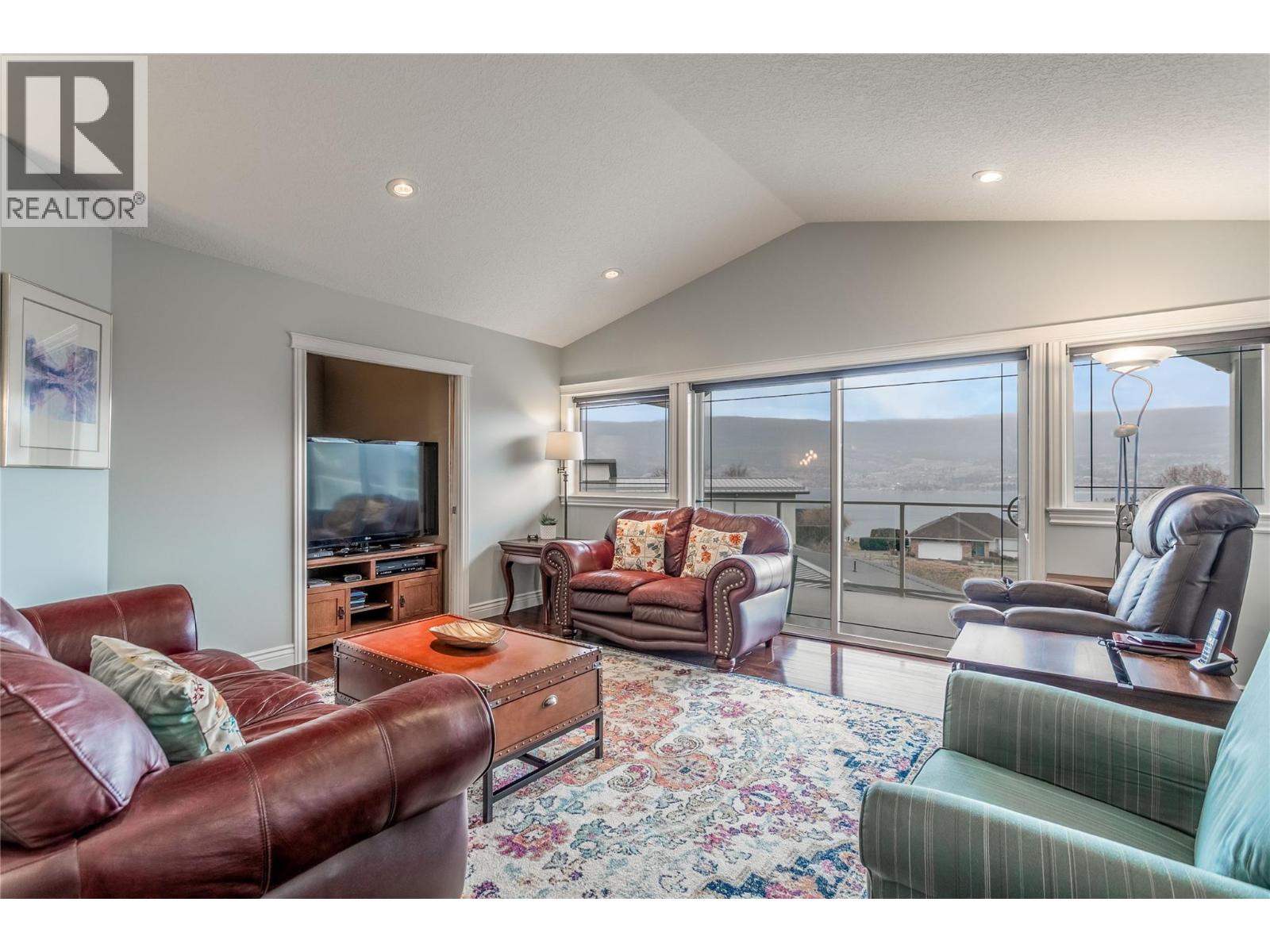 5408 Clark Street, Summerland, British Columbia  V0H 1Z4 - Photo 19 - 10377429