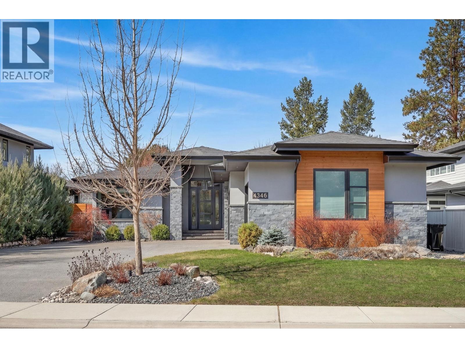 4346 Uley Road, Kelowna, British Columbia  V1W 5M7 - Photo 2 - 10379167