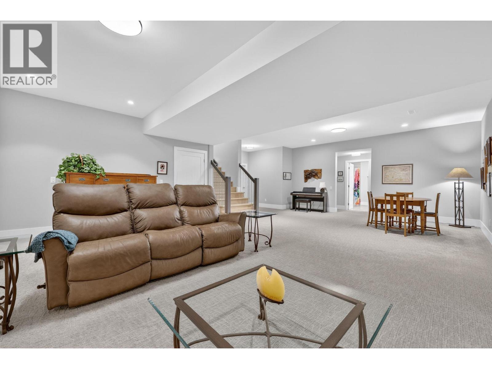 4346 Uley Road, Kelowna, British Columbia  V1W 5M7 - Photo 38 - 10379167