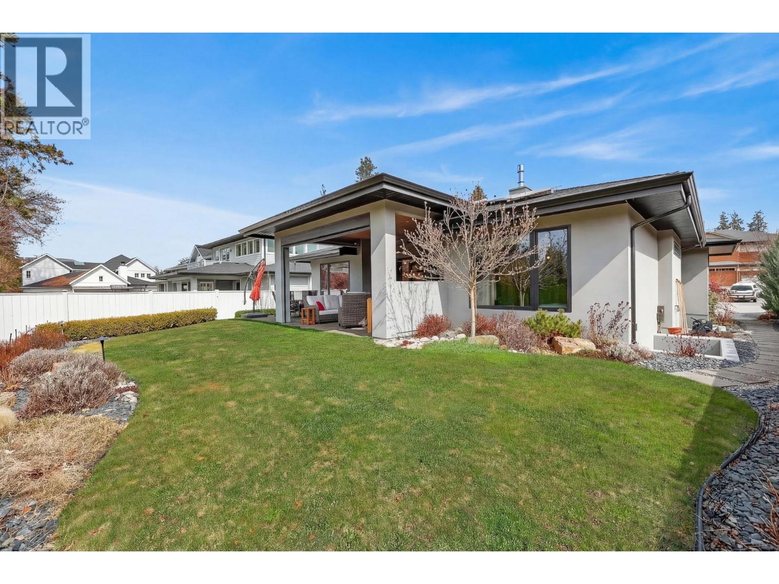 4346 Uley Road, Kelowna, British Columbia  V1W 5M7 - Photo 53 - 10379167