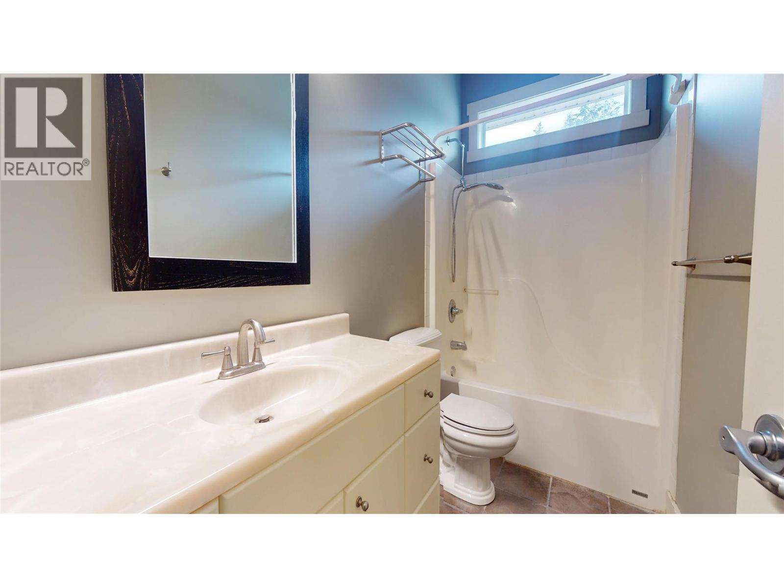 1631 Mt. Pyramid Crescent, Cranbrook, British Columbia  V1C 6K8 - Photo 19 - 10379095