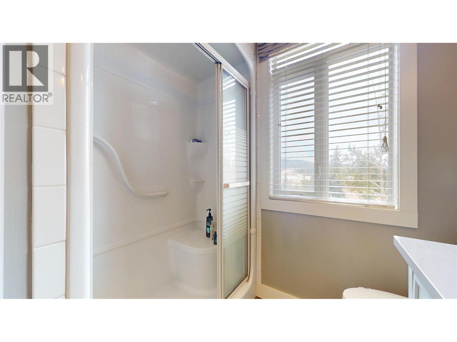 1631 Mt. Pyramid Crescent, Cranbrook, British Columbia  V1C 6K8 - Photo 23 - 10379095