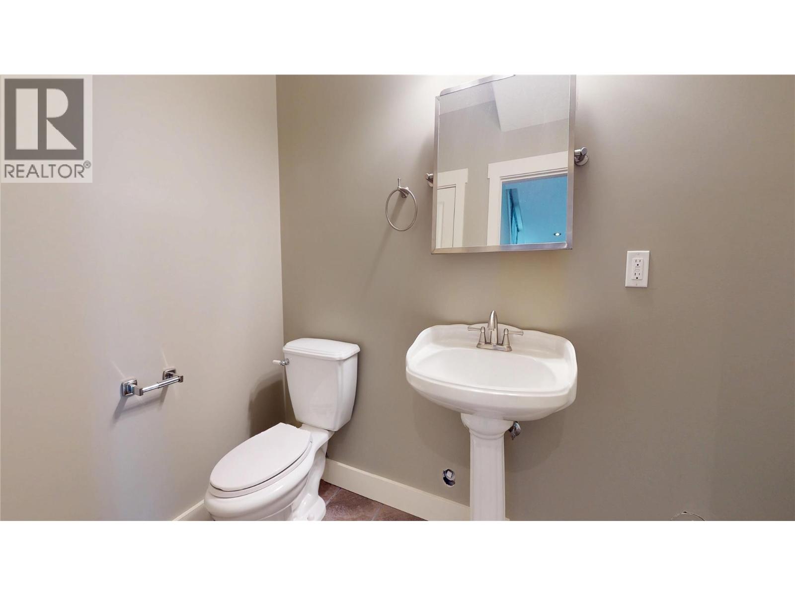 1631 Mt. Pyramid Crescent, Cranbrook, British Columbia  V1C 6K8 - Photo 28 - 10379095