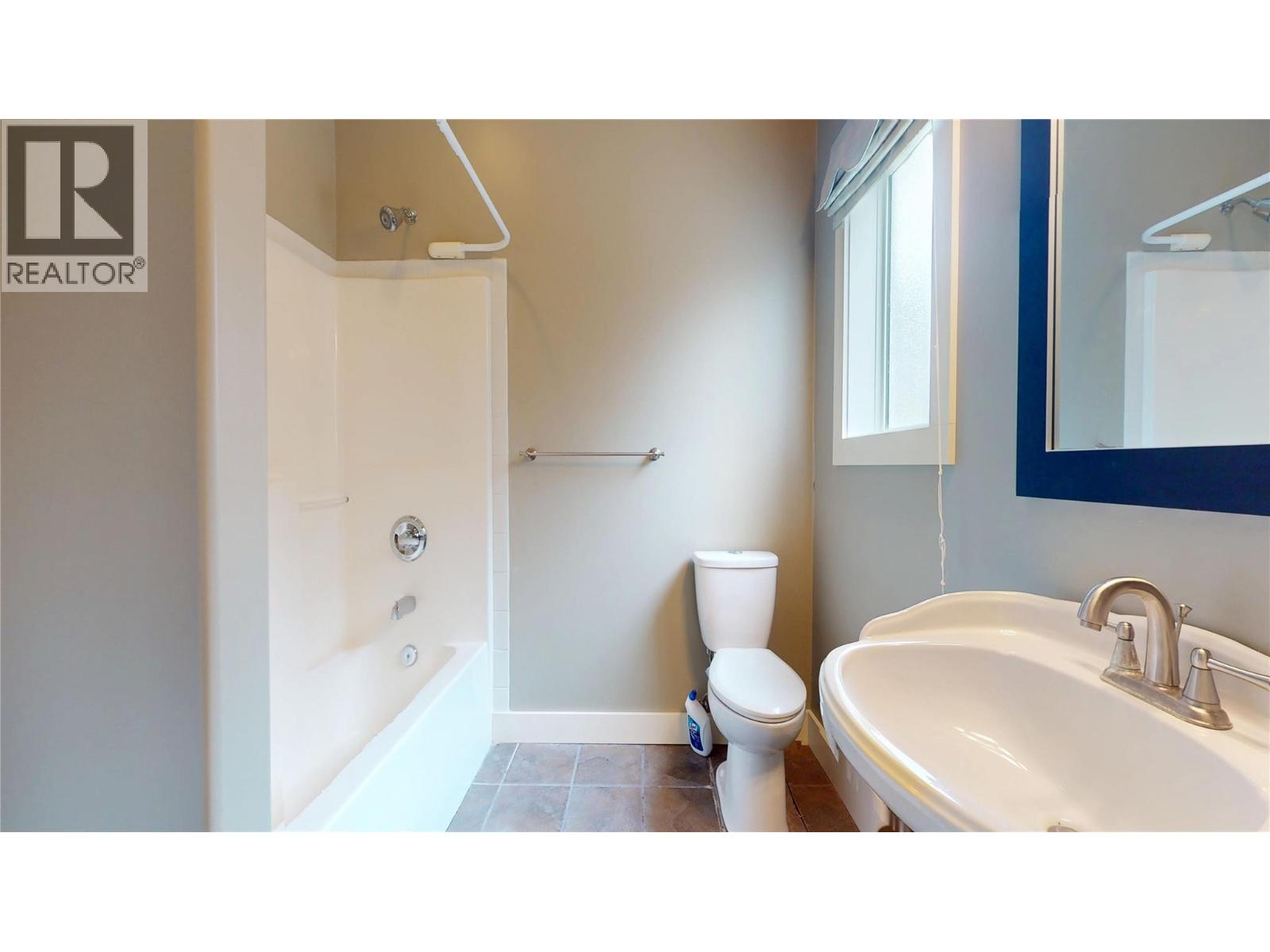 1631 Mt. Pyramid Crescent, Cranbrook, British Columbia  V1C 6K8 - Photo 33 - 10379095