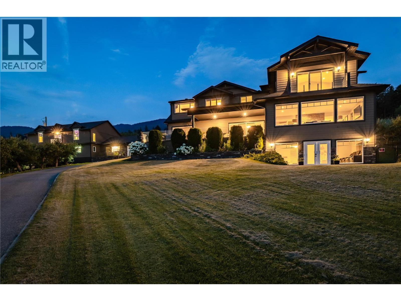 4511 Crawford Road, Lake Country, British Columbia  V4V 2C7 - Photo 6 - 10379063