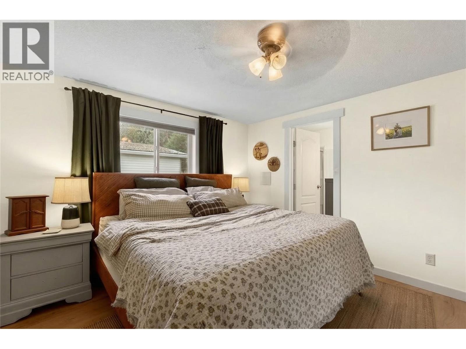 900 10 Avenue Se Unit# 27, Salmon Arm, British Columbia  V1E 2W6 - Photo 24 - 10378411