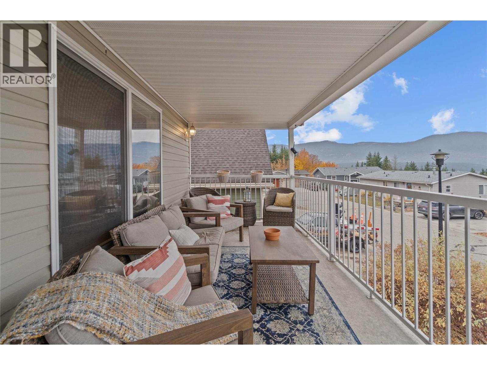 900 10 Avenue Se Unit# 27, Salmon Arm, British Columbia  V1E 2W6 - Photo 34 - 10378411