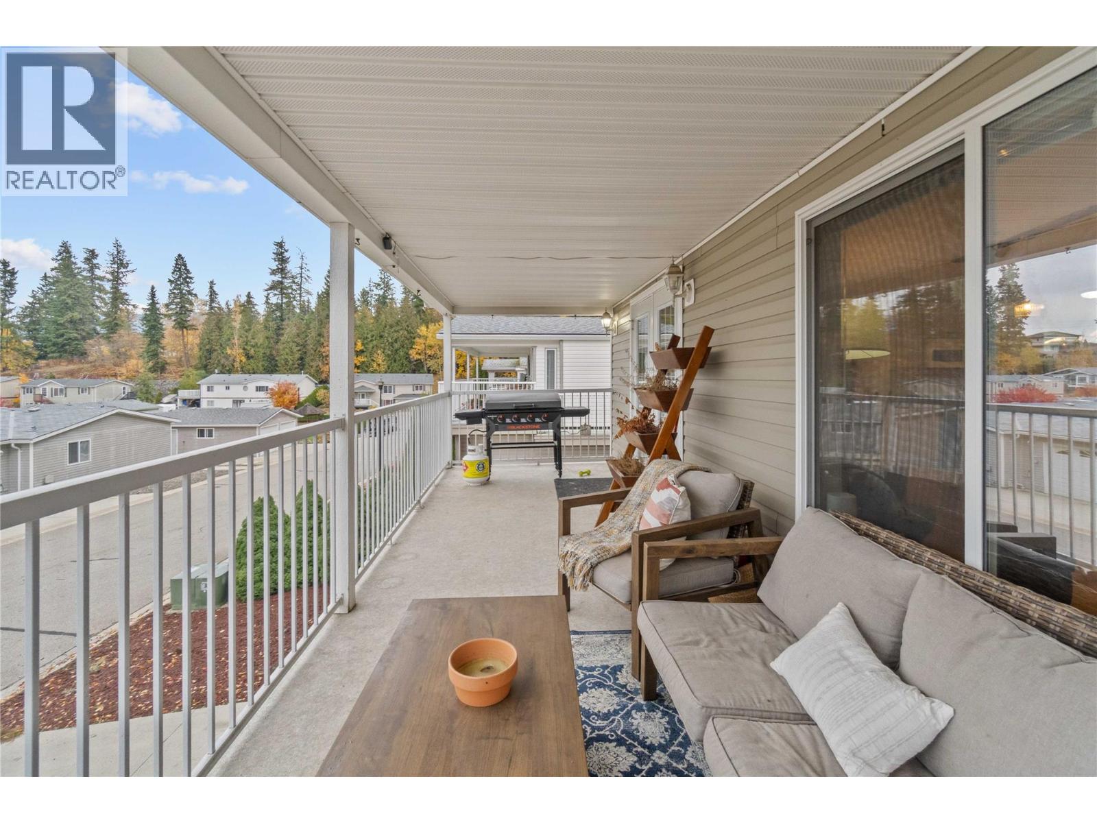 900 10 Avenue Se Unit# 27, Salmon Arm, British Columbia  V1E 2W6 - Photo 37 - 10378411
