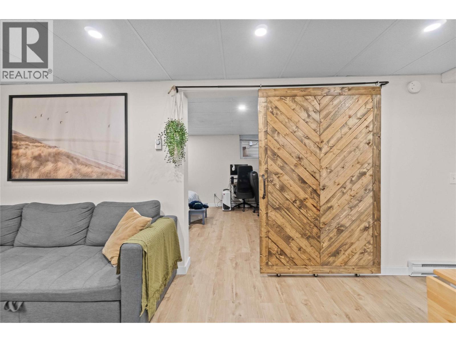 900 10 Avenue Se Unit# 27, Salmon Arm, British Columbia  V1E 2W6 - Photo 49 - 10378411
