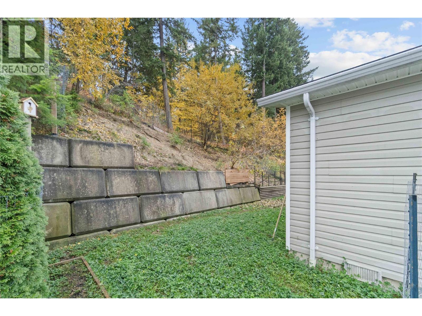 900 10 Avenue Se Unit# 27, Salmon Arm, British Columbia  V1E 2W6 - Photo 61 - 10378411