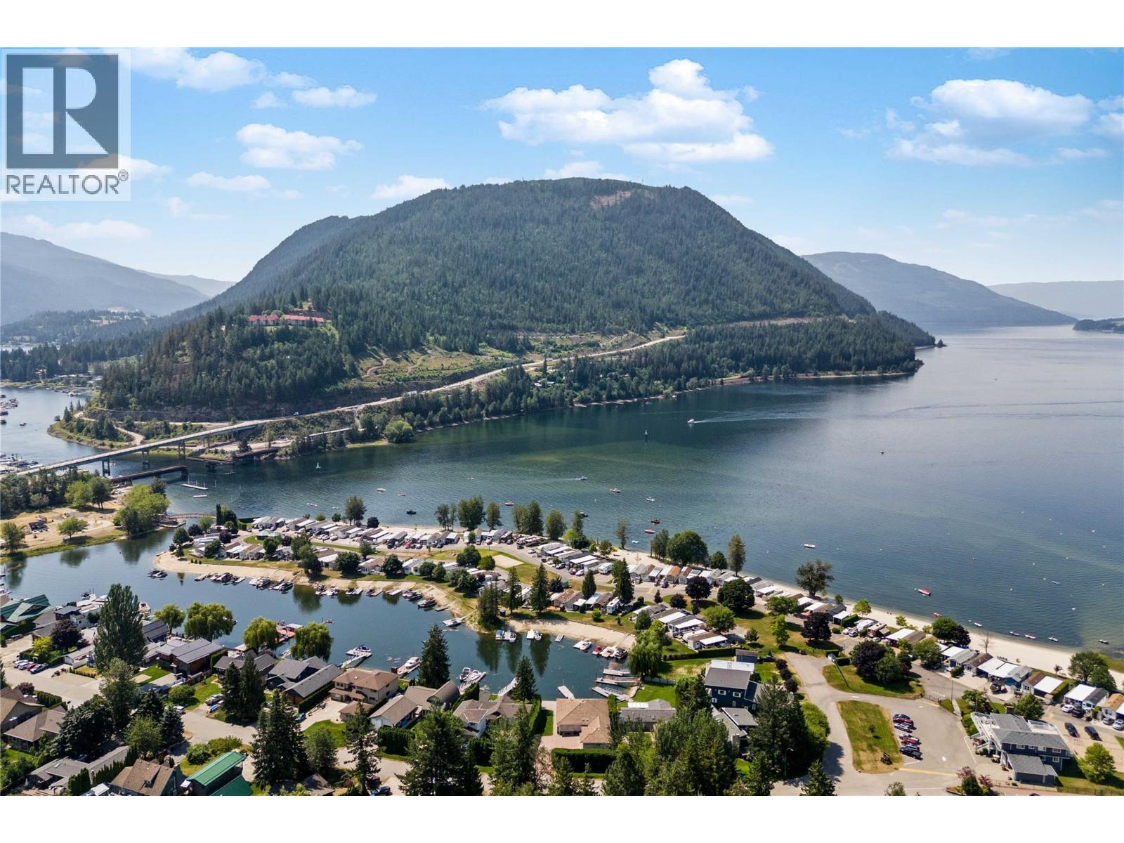 1455 Silver Sands Road Unit# 16, Sicamous, British Columbia  V0E 2V0 - Photo 2 - 10378204