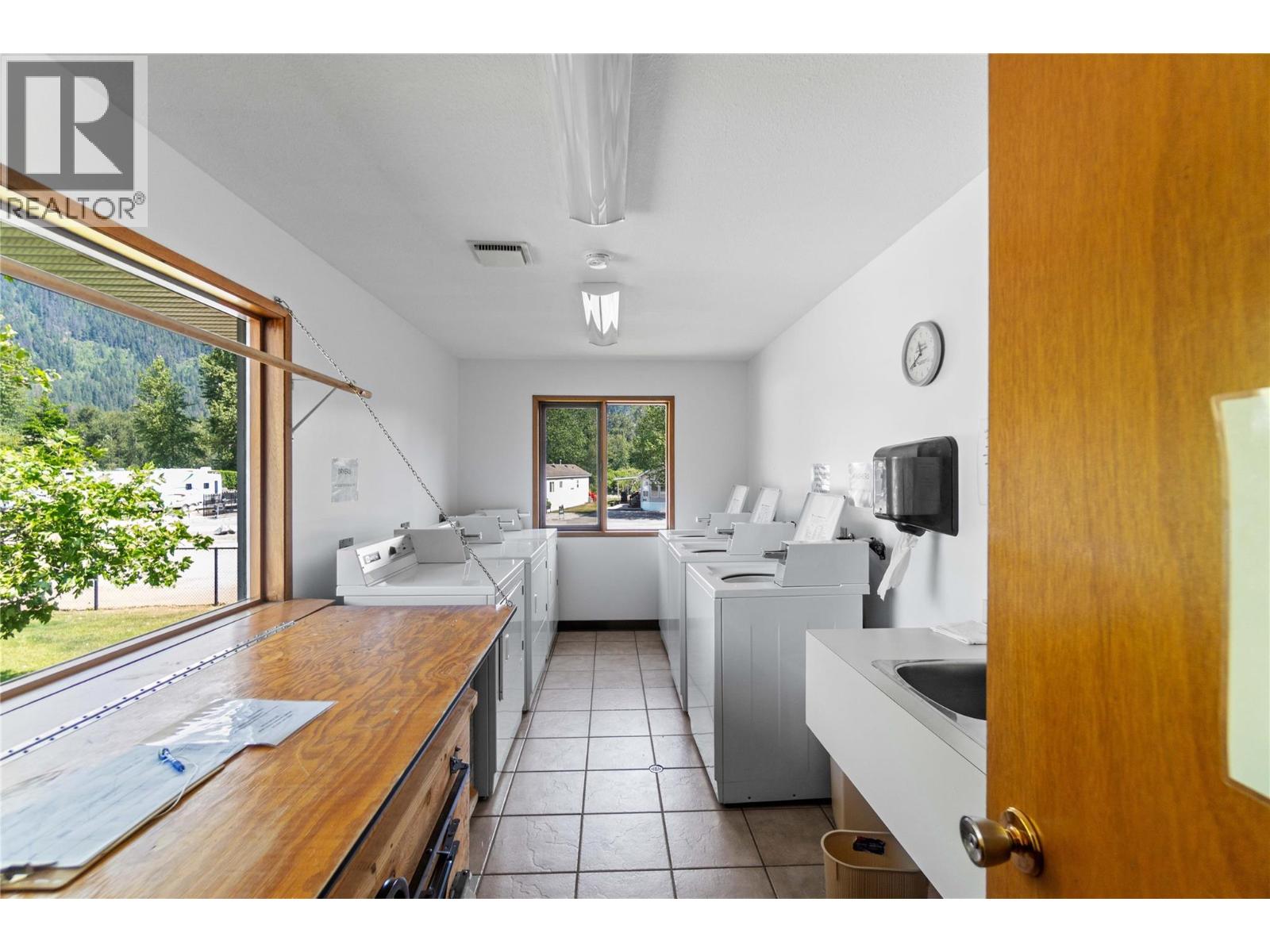 1455 Silver Sands Road Unit# 16, Sicamous, British Columbia  V0E 2V0 - Photo 58 - 10378204