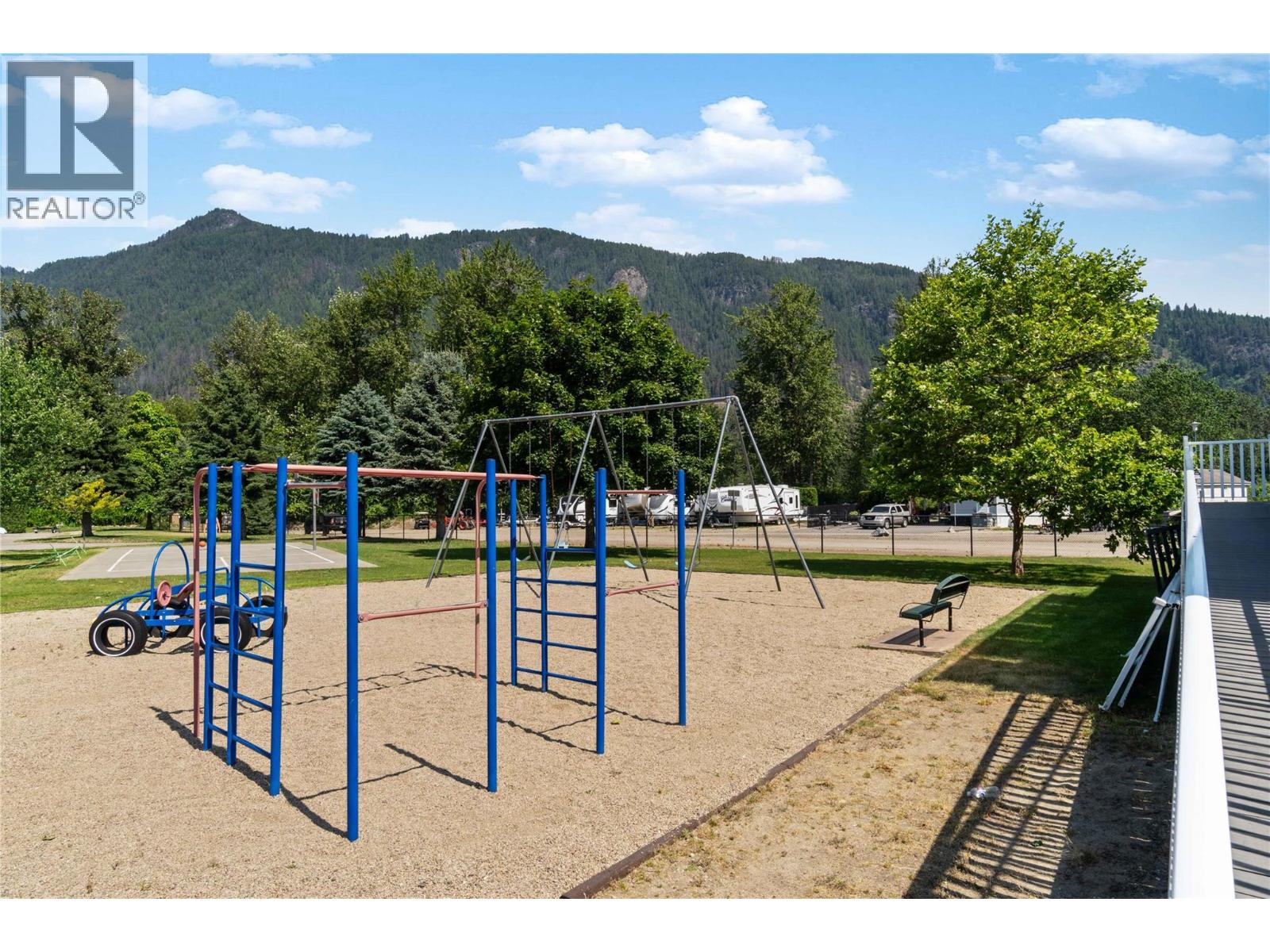 1455 Silver Sands Road Unit# 16, Sicamous, British Columbia  V0E 2V0 - Photo 59 - 10378204