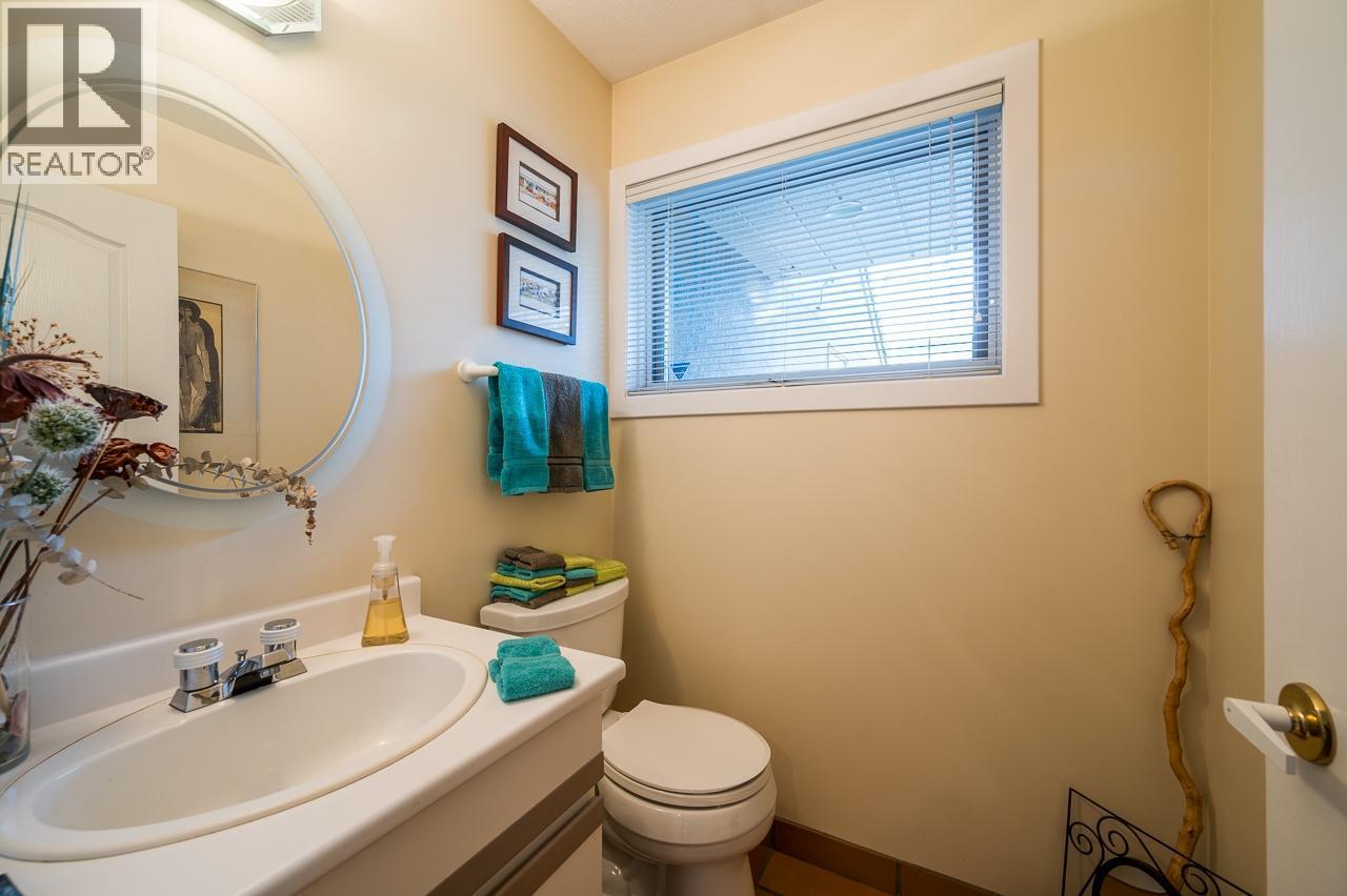 604 Stansfield Road, Kamloops, British Columbia  V2B 6M3 - Photo 22 - 10379139