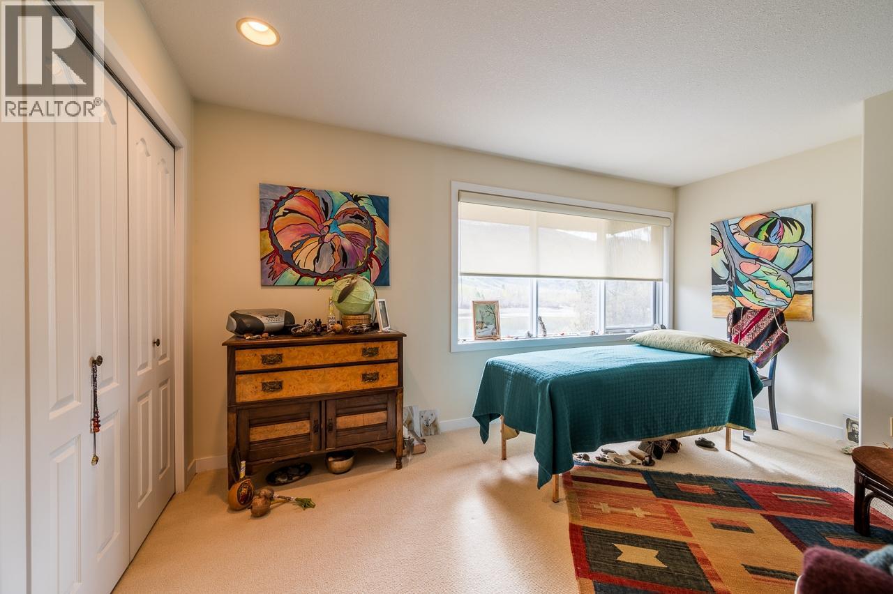 604 Stansfield Road, Kamloops, British Columbia  V2B 6M3 - Photo 38 - 10379139