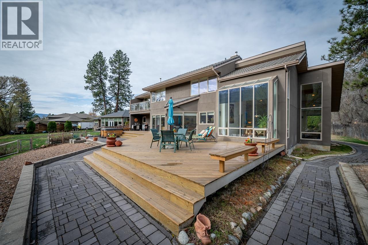 604 Stansfield Road, Kamloops, British Columbia  V2B 6M3 - Photo 47 - 10379139
