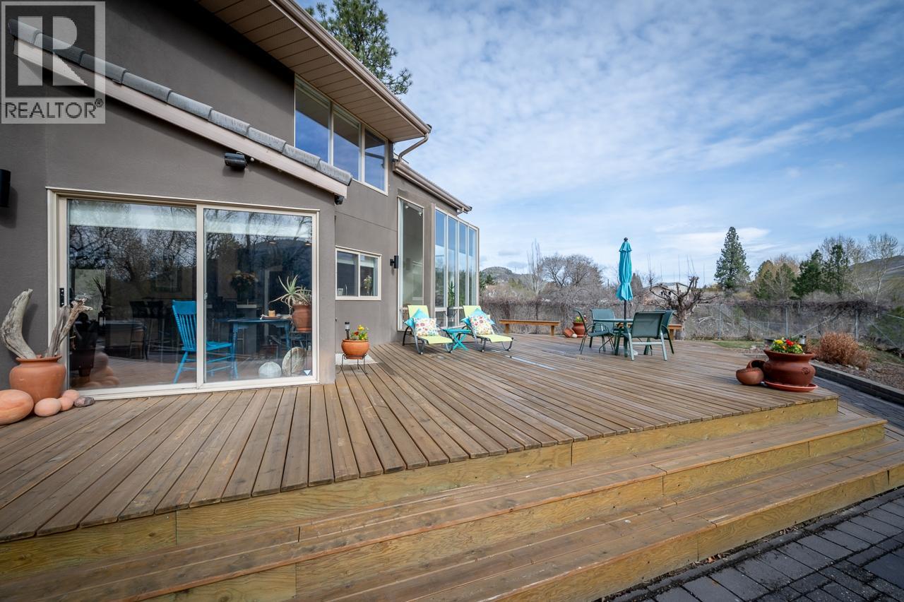 604 Stansfield Road, Kamloops, British Columbia  V2B 6M3 - Photo 49 - 10379139