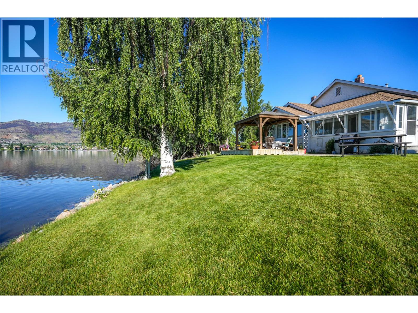 9 Harbour Key Drive, Osoyoos, British Columbia  V0H 1V3 - Photo 3 - 10379104