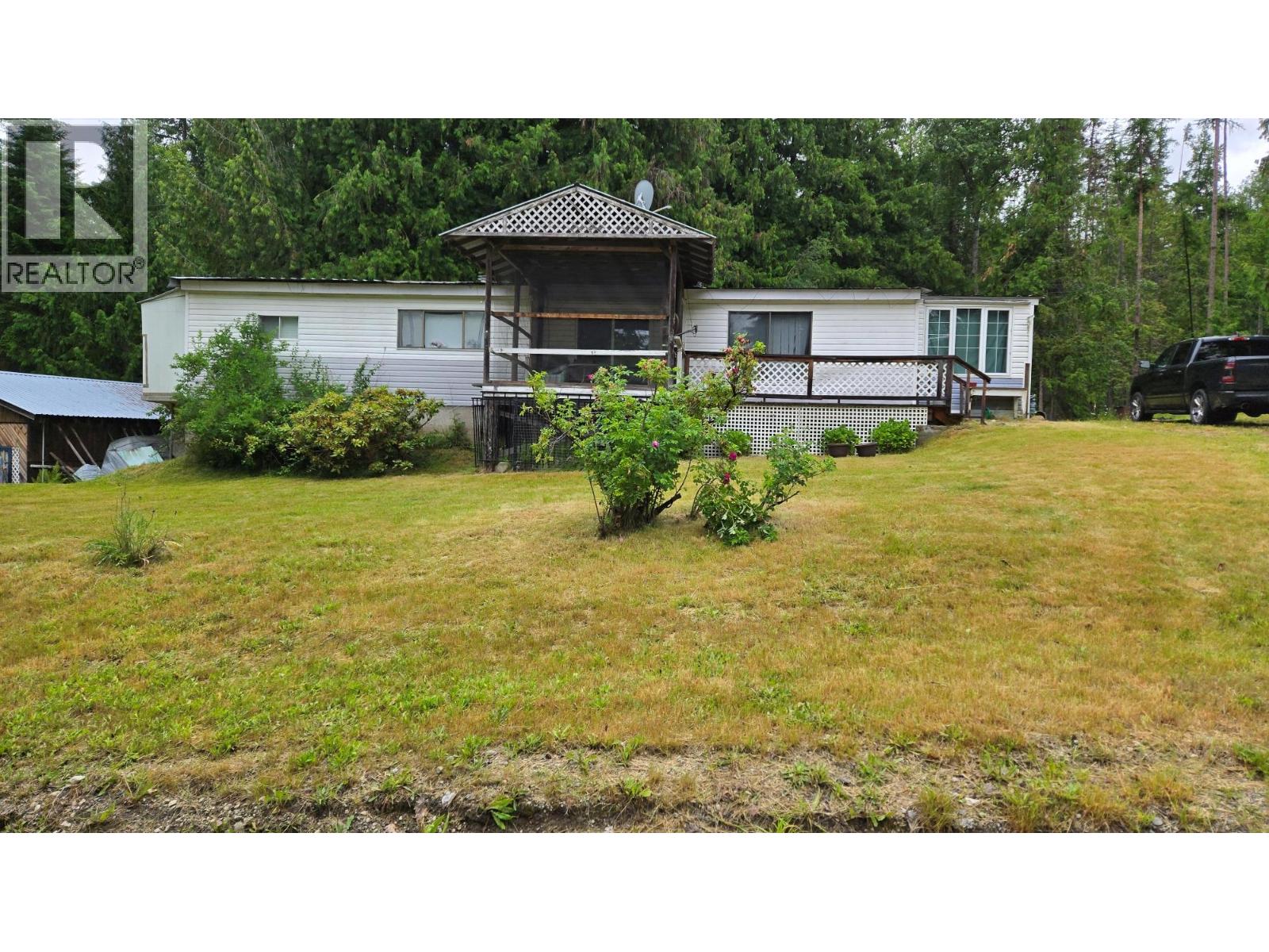 115 Lower Fauquier Road Lot# 1, Fauquier, British Columbia  V0G 1K0 - Photo 17 - 10378627