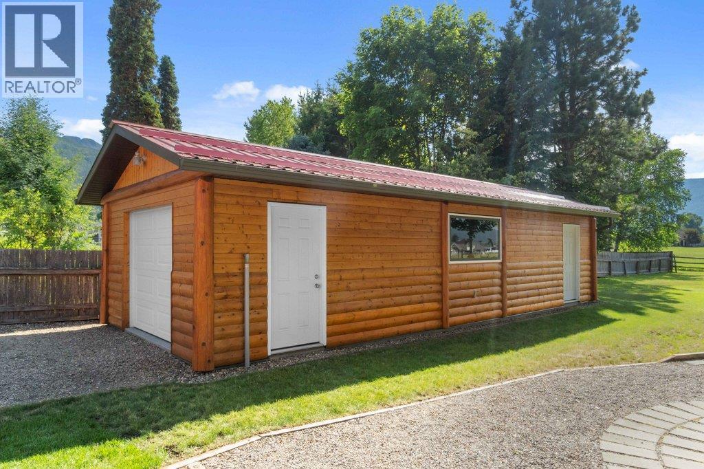1421 10 Street Sw, Salmon Arm, British Columbia  V1E 1T2 - Photo 66 - 10378111