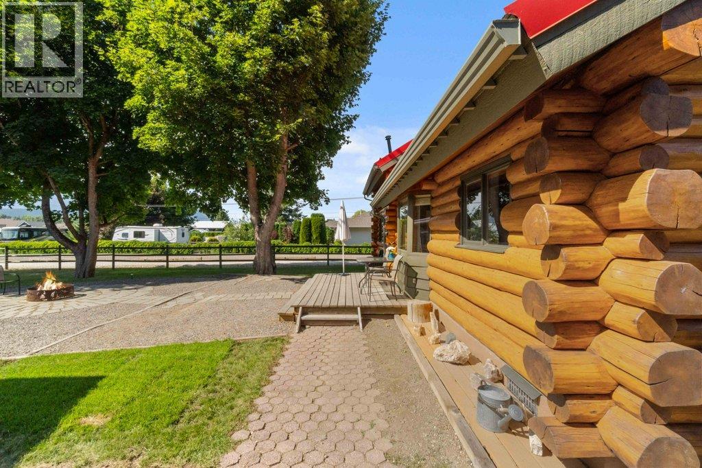 1421 10 Street Sw, Salmon Arm, British Columbia  V1E 1T2 - Photo 72 - 10378111