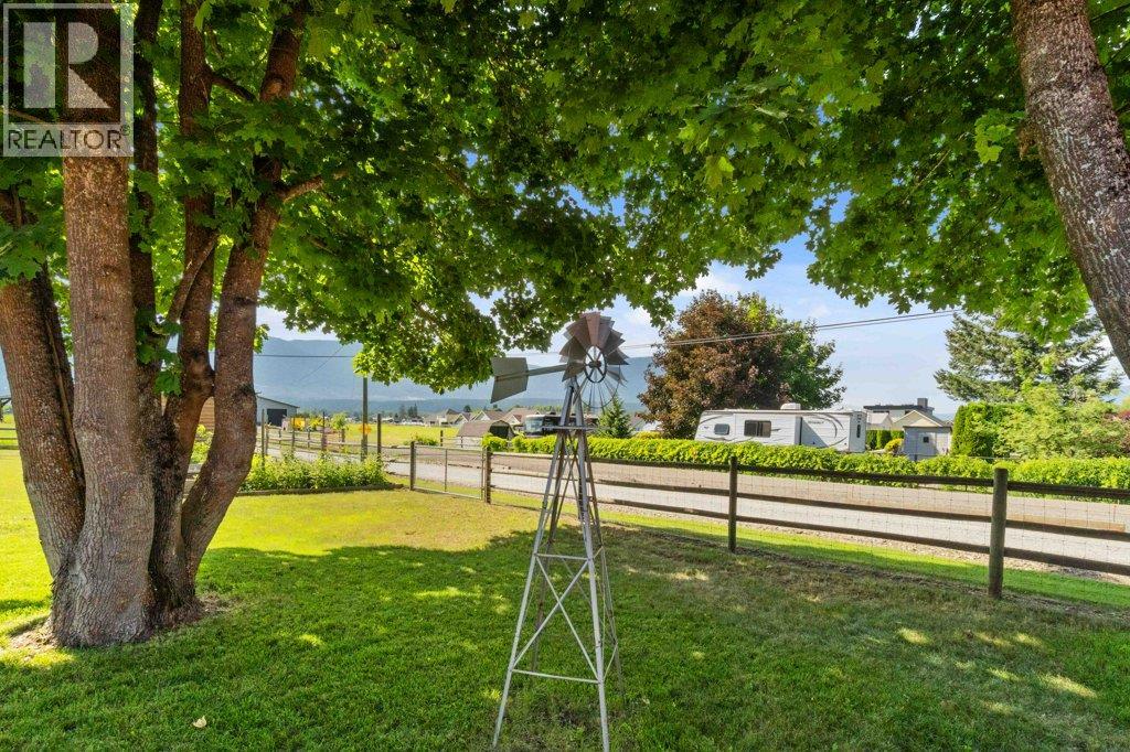 1421 10 Street Sw, Salmon Arm, British Columbia  V1E 1T2 - Photo 76 - 10378111