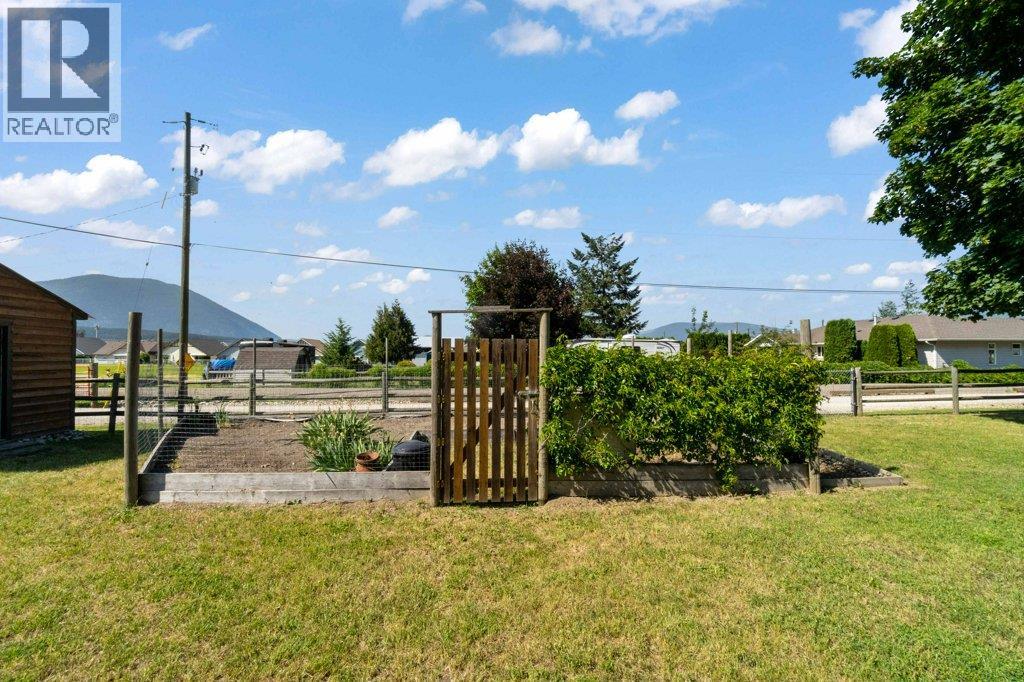 1421 10 Street Sw, Salmon Arm, British Columbia  V1E 1T2 - Photo 79 - 10378111
