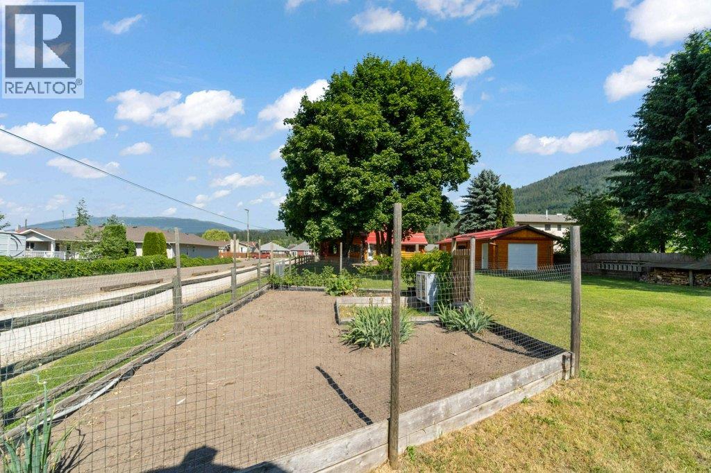 1421 10 Street Sw, Salmon Arm, British Columbia  V1E 1T2 - Photo 82 - 10378111
