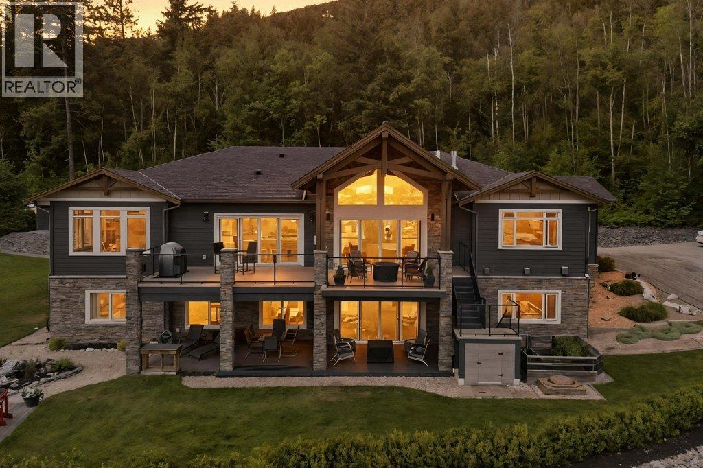1401 65 Street SW, salmon arm, British Columbia