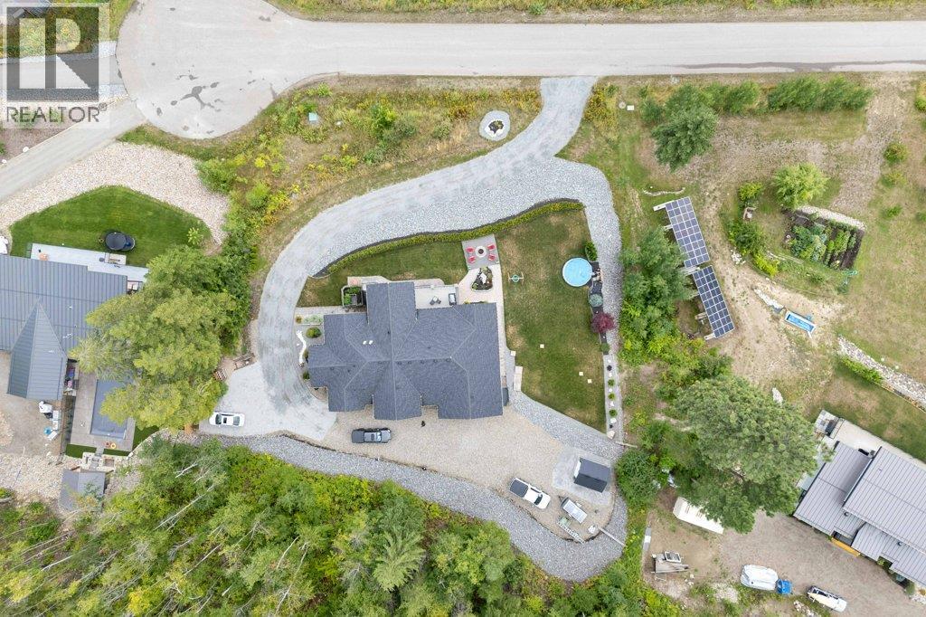 1401 65 Street Sw, Salmon Arm, British Columbia  V1E 3B3 - Photo 10 - 10376978