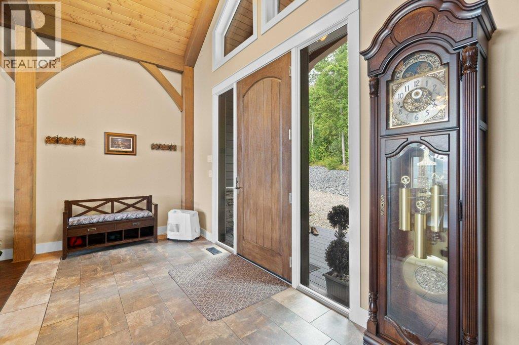 1401 65 Street Sw, Salmon Arm, British Columbia  V1E 3B3 - Photo 12 - 10376978