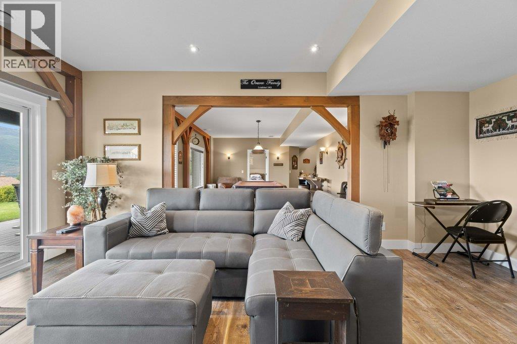 1401 65 Street Sw, Salmon Arm, British Columbia  V1E 3B3 - Photo 46 - 10376978