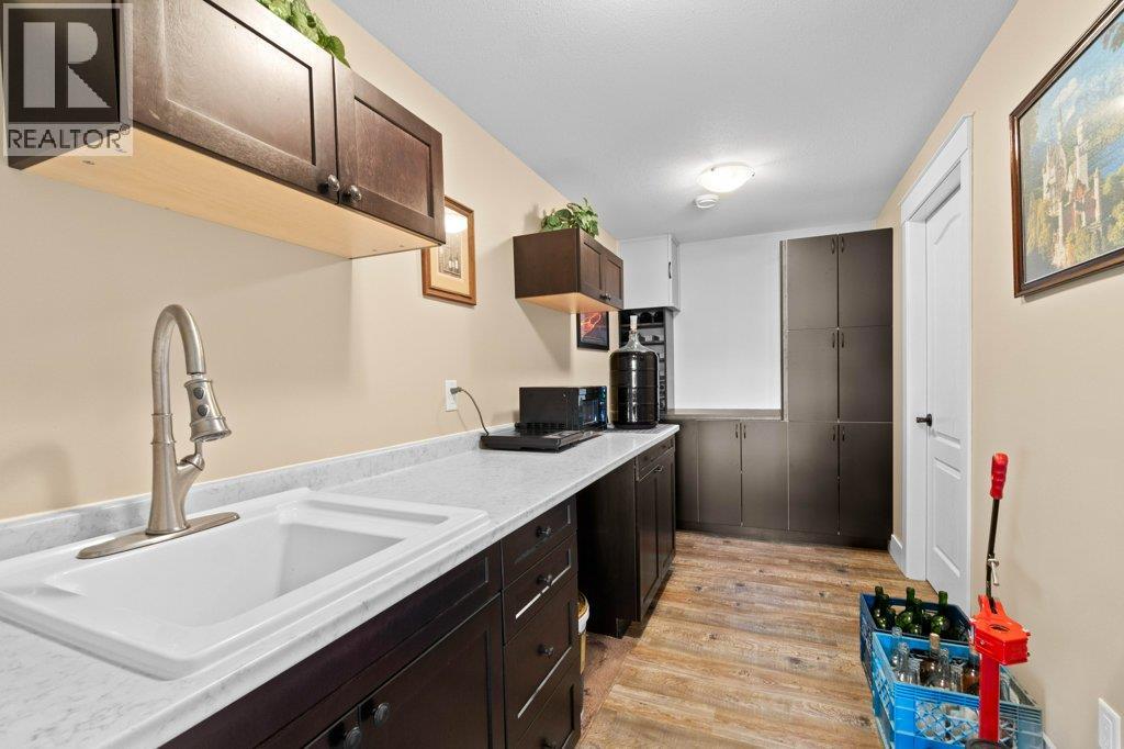 1401 65 Street Sw, Salmon Arm, British Columbia  V1E 3B3 - Photo 49 - 10376978