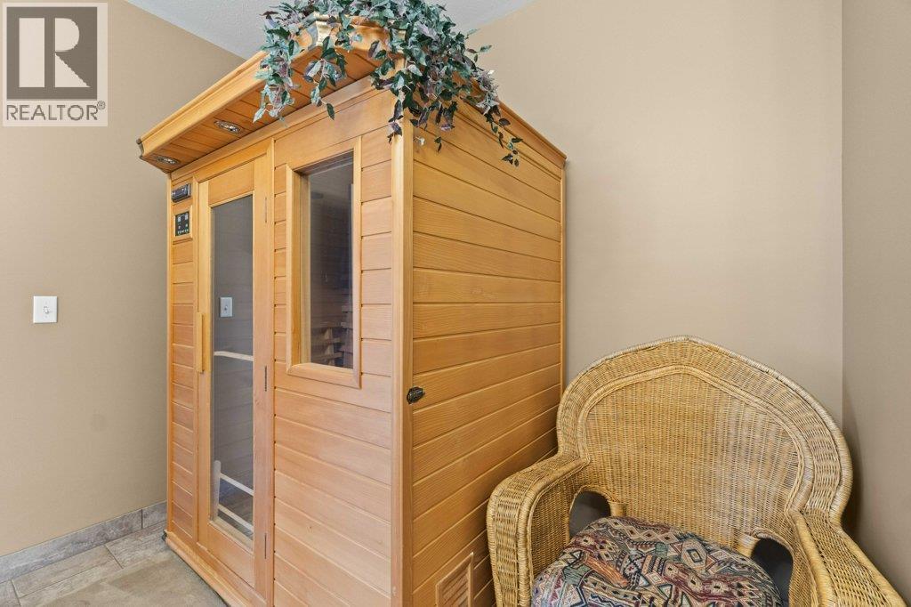 1401 65 Street Sw, Salmon Arm, British Columbia  V1E 3B3 - Photo 62 - 10376978