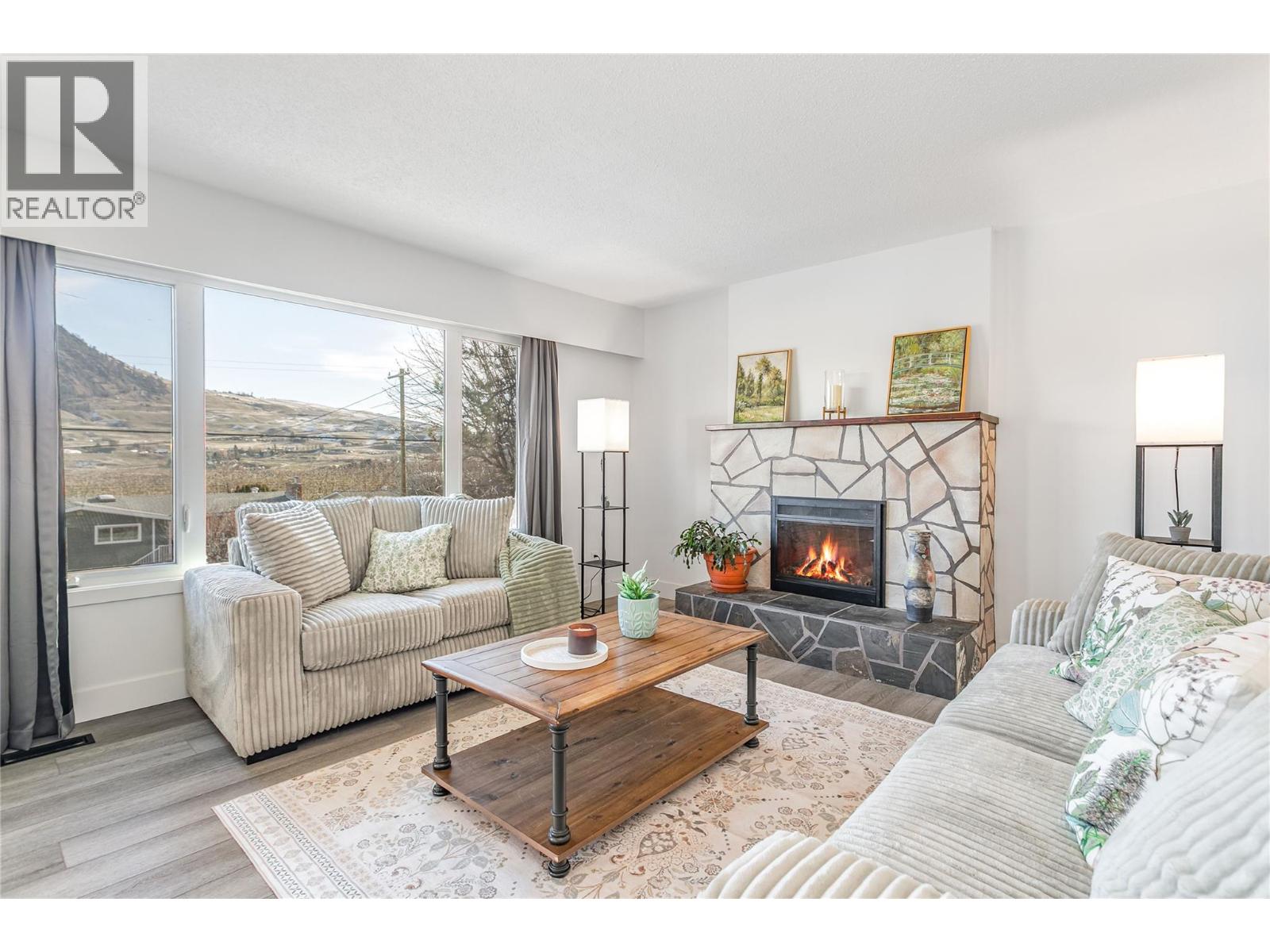 2160 Lynrick Road, kelowna, British Columbia