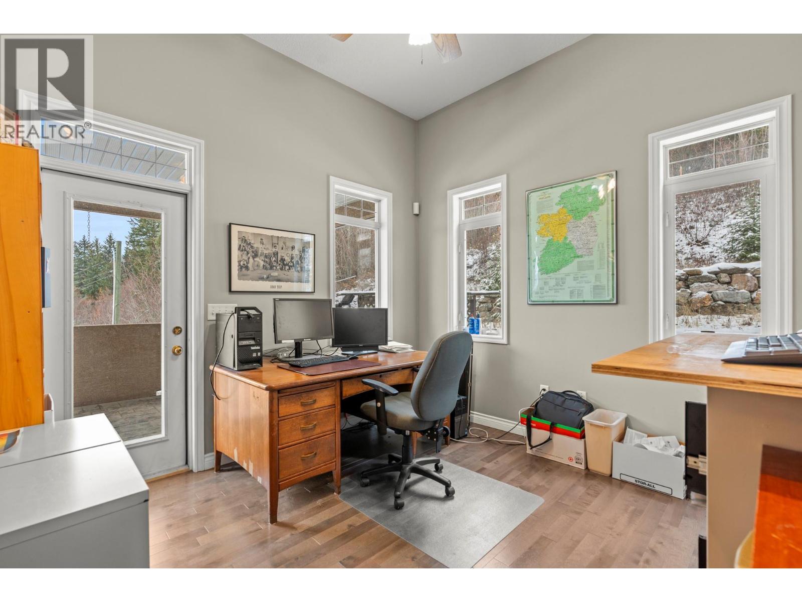 5475/5477 Kingsview Road, Vernon, British Columbia  V1B 3J5 - Photo 15 - 10379277
