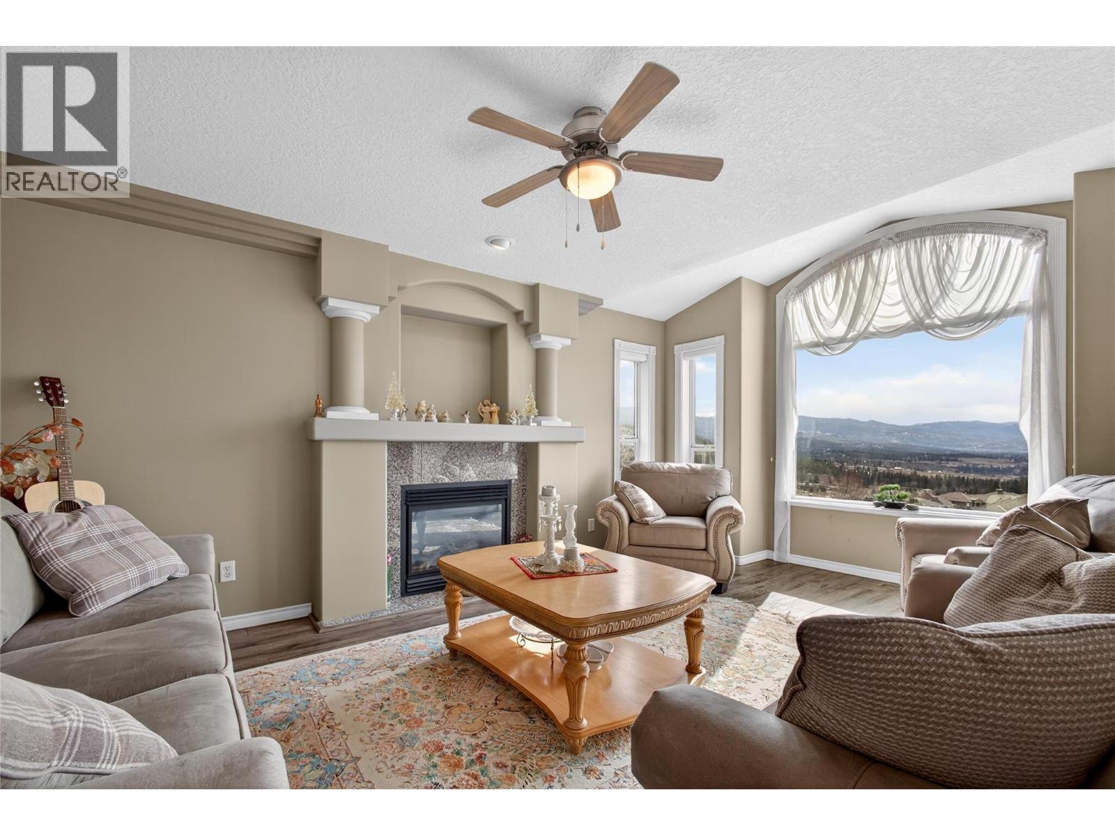 1562 Longley Crescent, Kelowna, British Columbia  V1P 1M9 - Photo 3 - 10378730