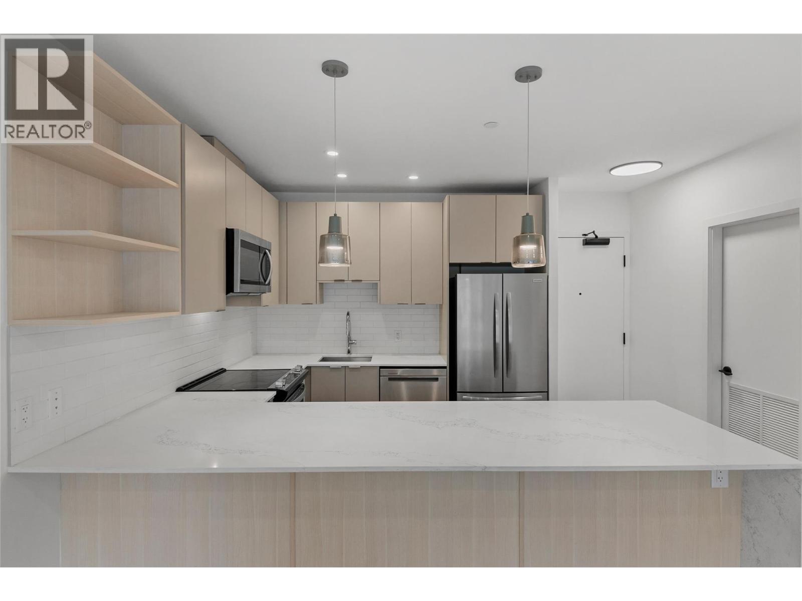 1701 Coursier Avenue Unit# 2204, Revelstoke, British Columbia  V0E 2S3 - Photo 12 - 10378495
