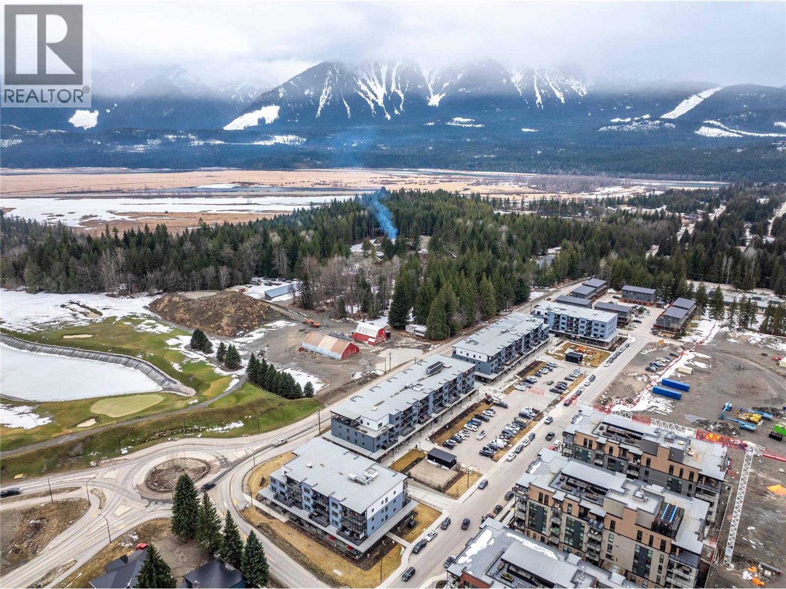 1701 Coursier Avenue Unit# 2204, Revelstoke, British Columbia  V0E 2S3 - Photo 3 - 10378495